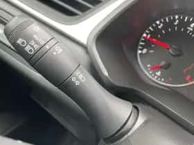 Renault Captur (2022) thumbnail 21