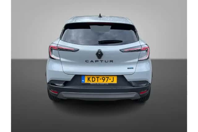 Renault Captur (2026) thumbnail 3