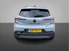 Renault Captur (2026) thumbnail 3