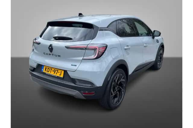 Renault Captur (2026) thumbnail 4