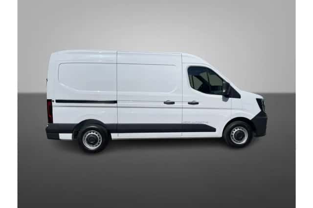 Renault Master (2025) thumbnail 2