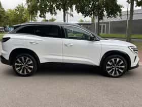 Renault Austral (2023) thumbnail 26