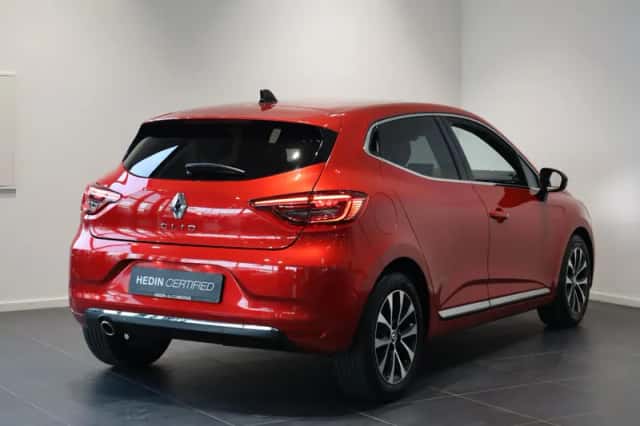 Renault Clio (2023) thumbnail 2