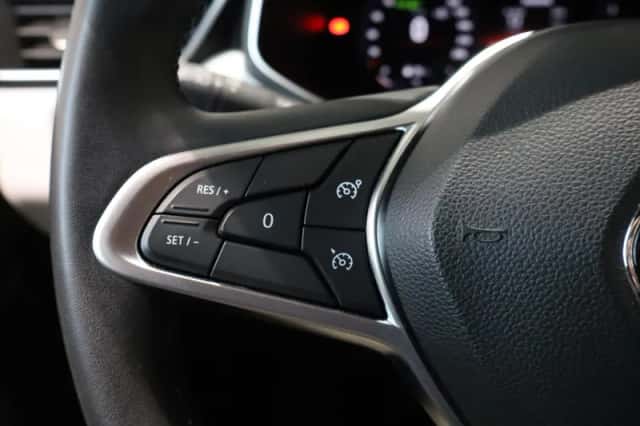Renault Clio (2023) thumbnail 14