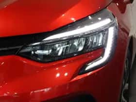 Renault Clio (2023) thumbnail 19