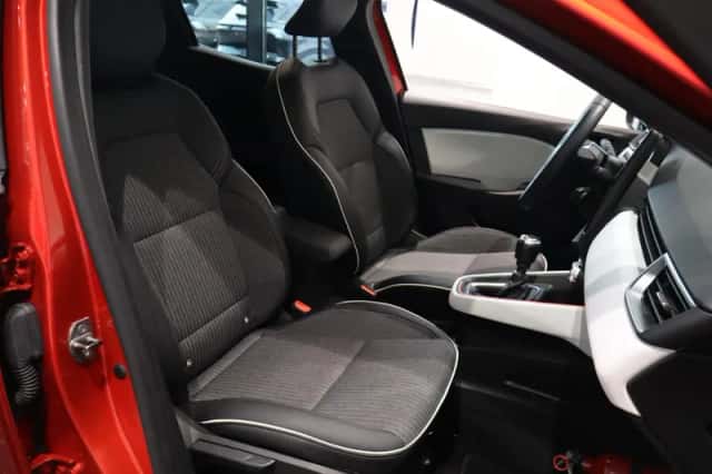 Renault Clio (2023) thumbnail 22