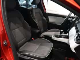 Renault Clio (2023) thumbnail 22