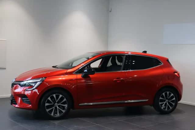 Renault Clio (2023) thumbnail 7