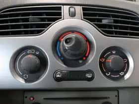 Renault Kangoo (2009) thumbnail 11