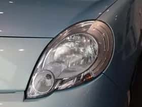 Renault Kangoo (2009) thumbnail 19