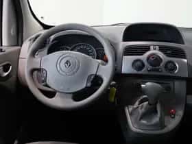Renault Kangoo (2009) thumbnail 21