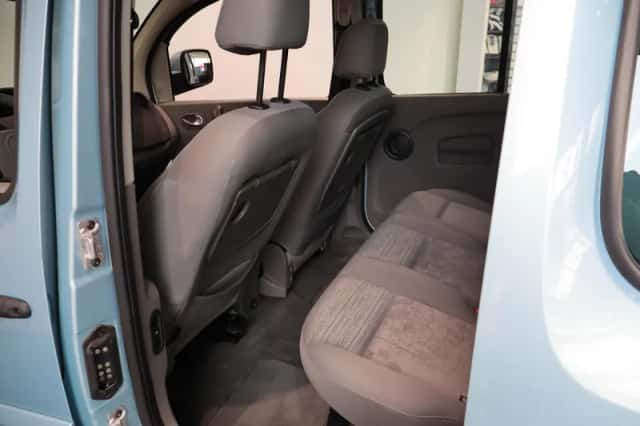 Renault Kangoo (2009) thumbnail 30