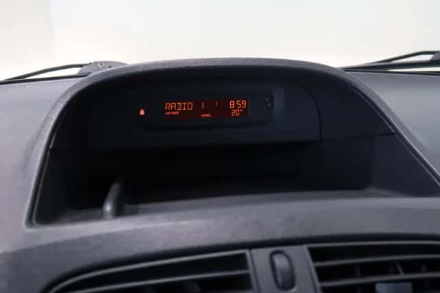 Renault Kangoo (2009) thumbnail 10