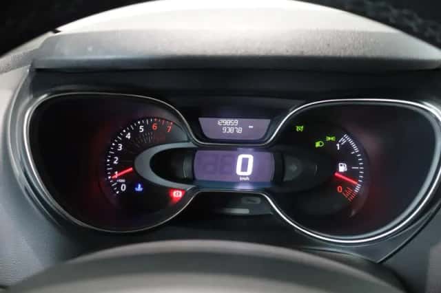 Renault Captur (2018) thumbnail 15