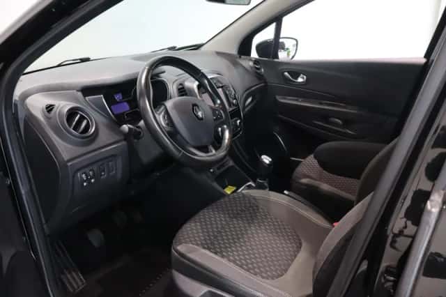 Renault Captur (2018) thumbnail 10