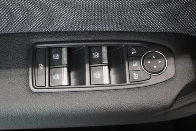 Renault Captur (2026) thumbnail 26