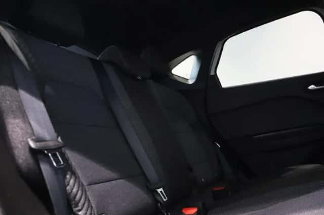 Renault Captur (2026) thumbnail 32