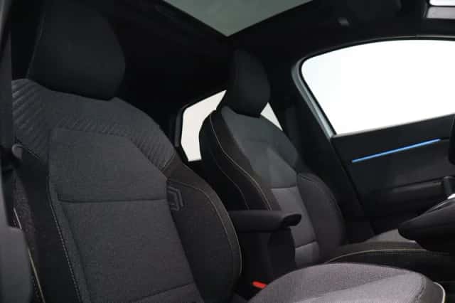 Renault Captur (2026) thumbnail 34