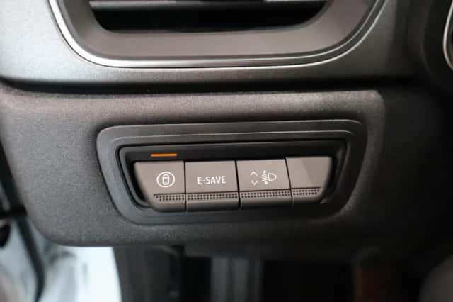 Renault Captur (2026) thumbnail 35