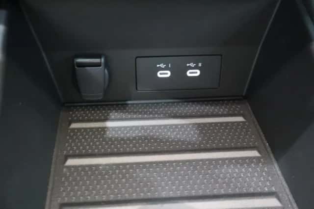 Renault Captur (2026) thumbnail 37