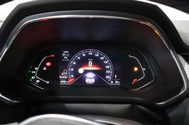 Renault Captur (2020) thumbnail 14