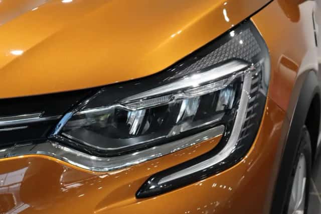 Renault Captur (2020) thumbnail 20