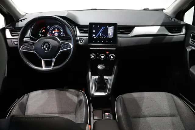 Renault Captur (2020) thumbnail 3