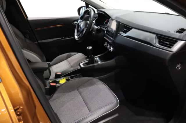 Renault Captur (2020) thumbnail 23