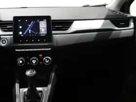 Renault Captur (2020) thumbnail 31