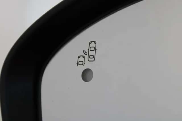 Renault Arkana (2023) thumbnail 27