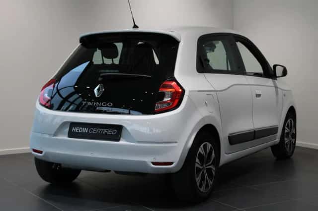 Renault Twingo (2022) thumbnail 2