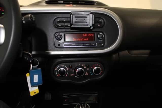 Renault Twingo (2022) thumbnail 11