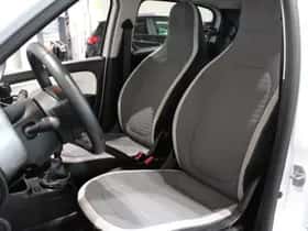 Renault Twingo (2022) thumbnail 18