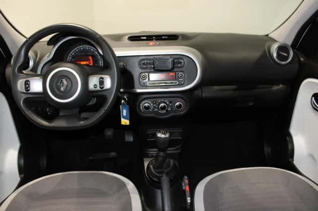 Renault Twingo (2022) thumbnail 3