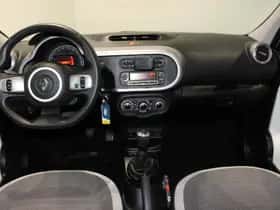 Renault Twingo (2022) thumbnail 3