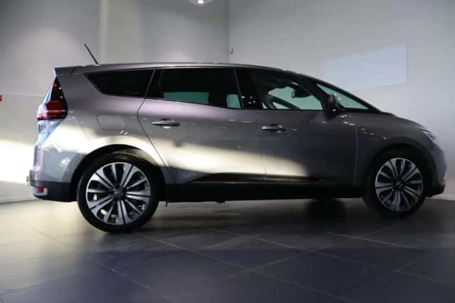 Renault Grand Scénic (2022) thumbnail 30