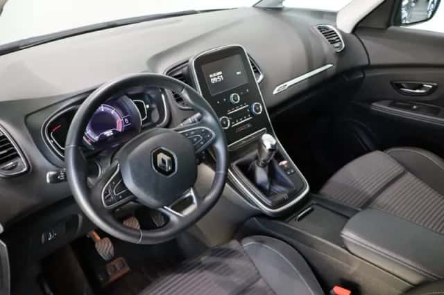 Renault Grand Scénic (2022) thumbnail 10