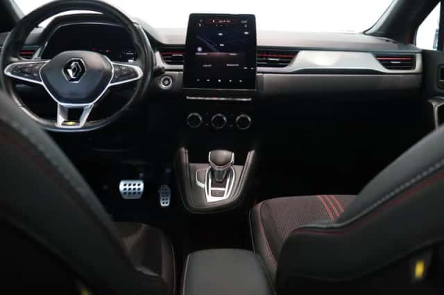 Renault Captur (2022) thumbnail 11