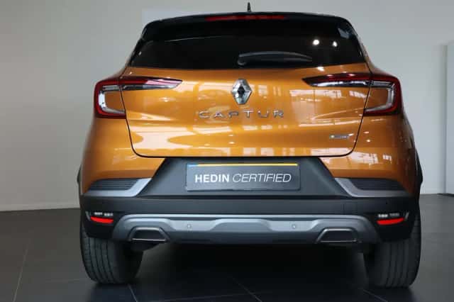 Renault Captur (2022) thumbnail 9