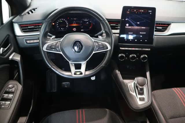 Renault Captur (2022) thumbnail 10