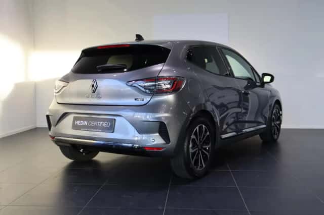 Renault Clio (2025) thumbnail 2