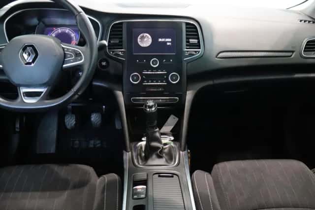 Renault Mégane (2018) thumbnail 3