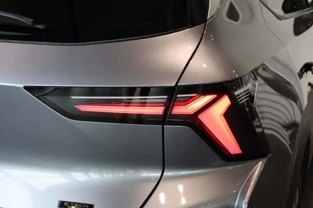 Renault Scénic (2025) thumbnail 6