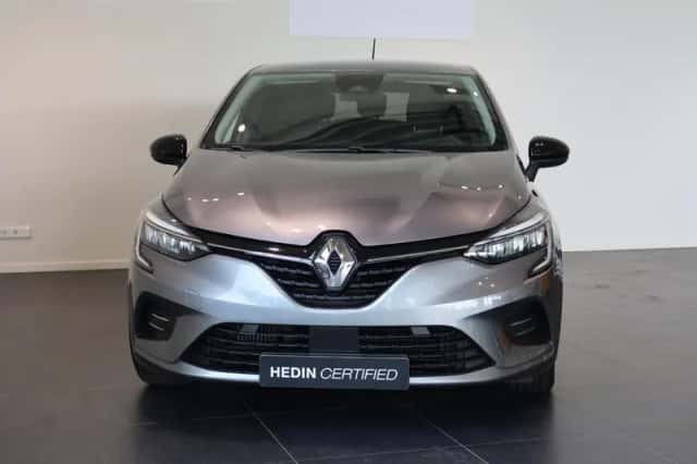 Renault Clio (2023) thumbnail 6