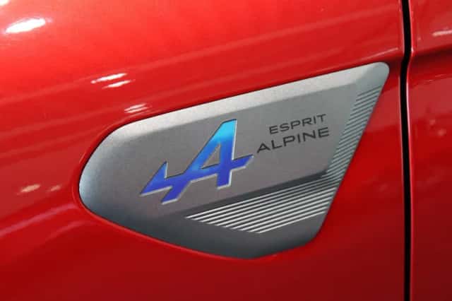 Renault Clio (2025) thumbnail 6