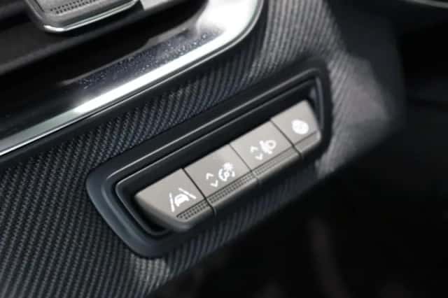 Renault Clio (2024) thumbnail 32