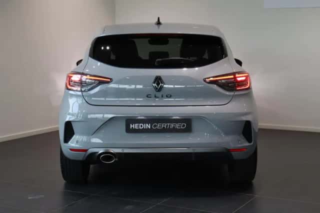 Renault Clio (2024) thumbnail 9