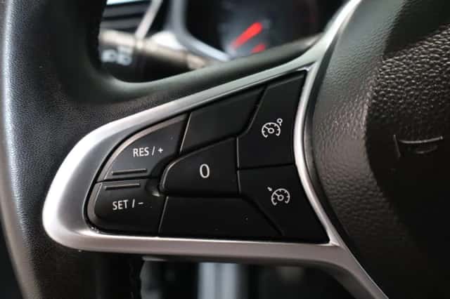 Renault Clio (2023) thumbnail 16