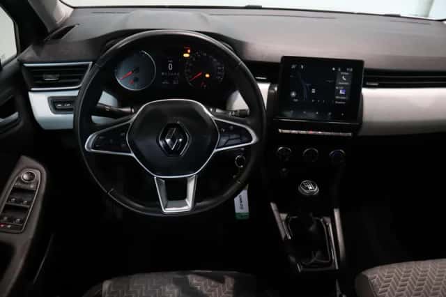 Renault Clio (2023) thumbnail 3