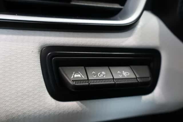 Renault Clio (2023) thumbnail 31